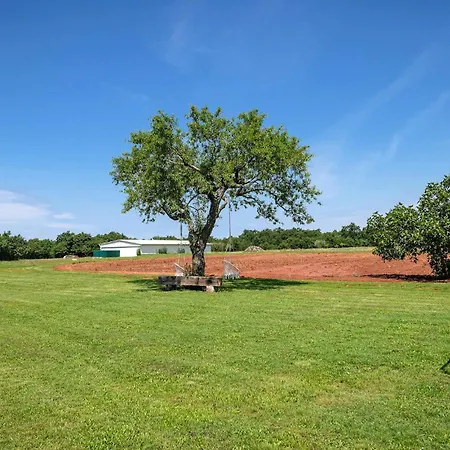 Holiday home 3 Bedroom Cozy In Hr-52215